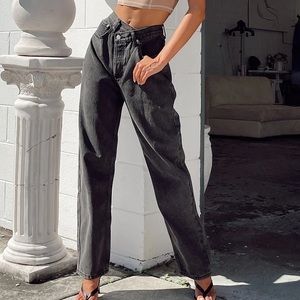 PRINCESS POLLY Black ‘Holly Asymmetric Straight Leg’ Denim Jean (Size: US 6)